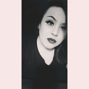 Meet your Posher, Karla